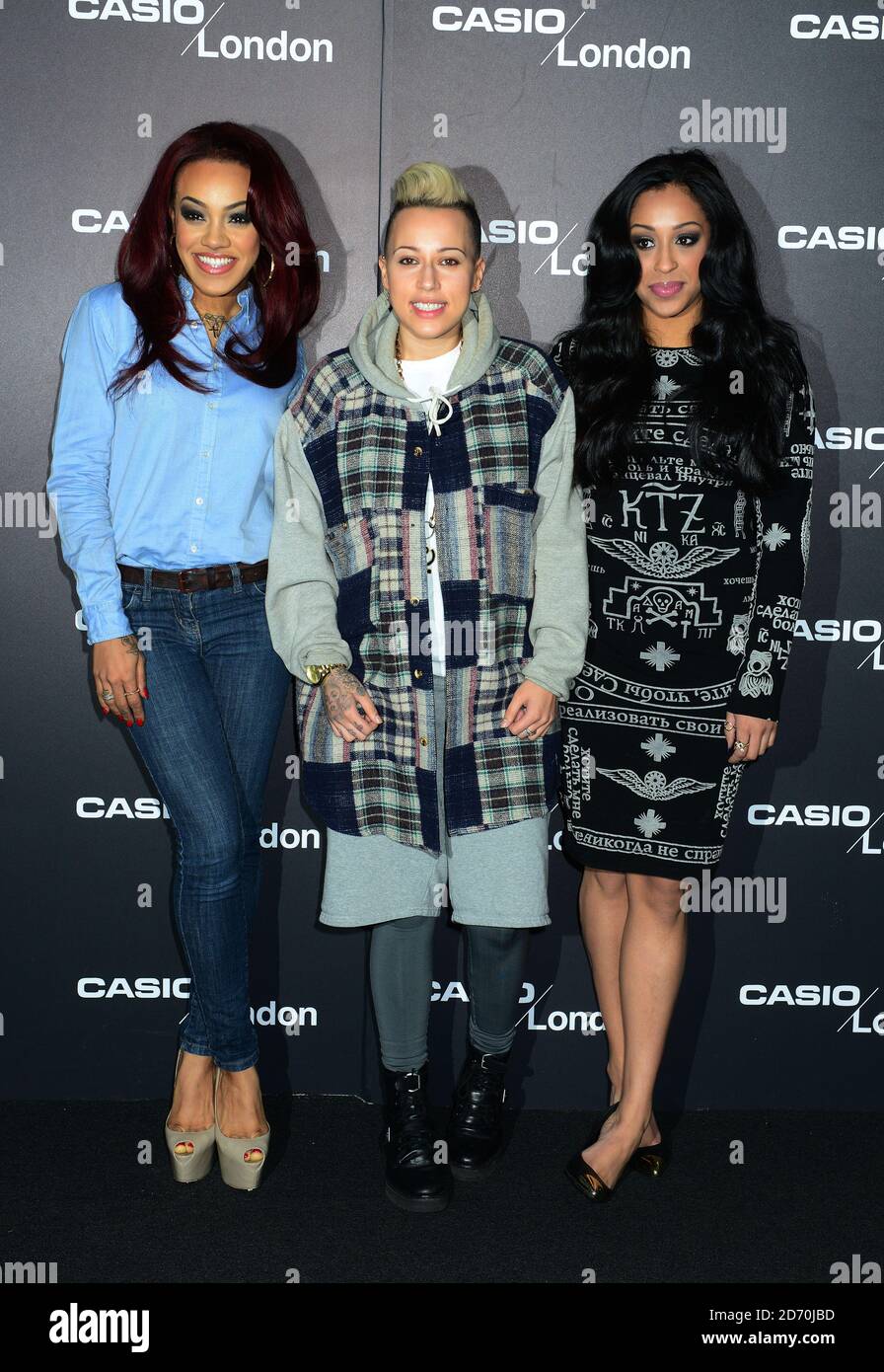 Courtney Rumbold, Alexandra Buggs e Karis Anderson di Stooshe che arrivano alla festa di 1° compleanno di Casio London, presso il negozio Casio di Covent Garden, Londra. Foto Stock