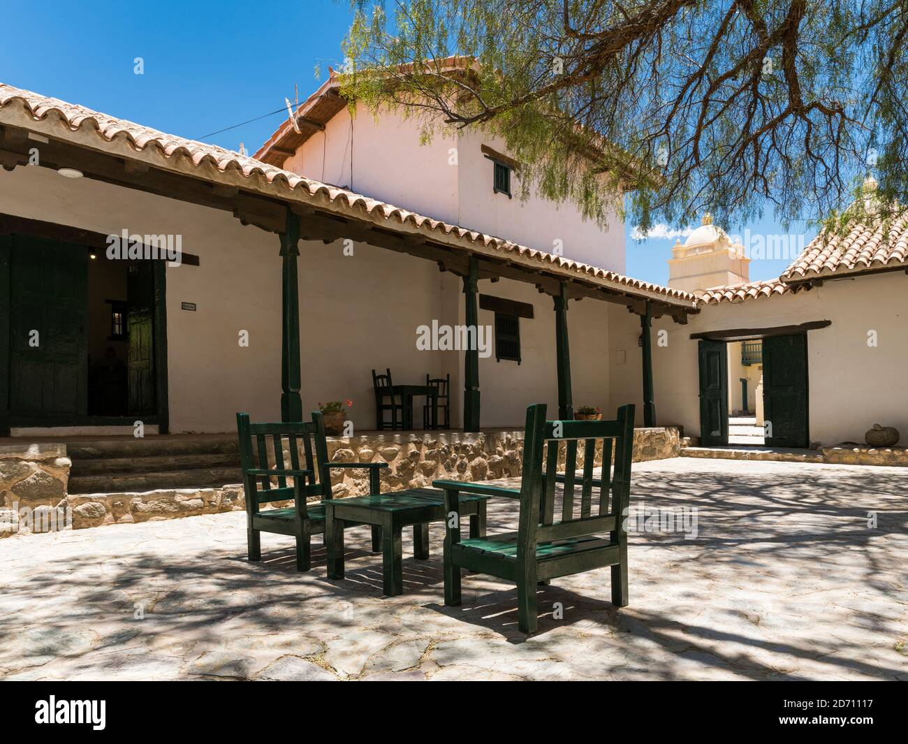 Hacienda Molinos, una tenuta tradizionale, ora un hotel. Villaggio Molinos, la regione Valles Calchachies, provincia Salta. America del Sud, Argentina, CafA Foto Stock
