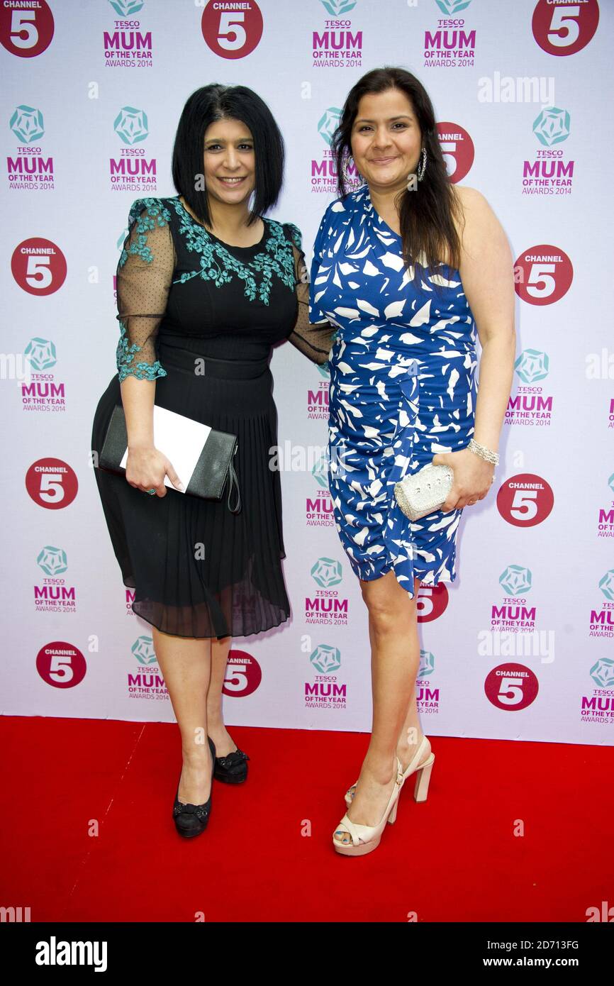 Nina Wadia partecipa al Tesco Mum of the Year Awards, al Savoy Hotel di Londra. Foto Stock