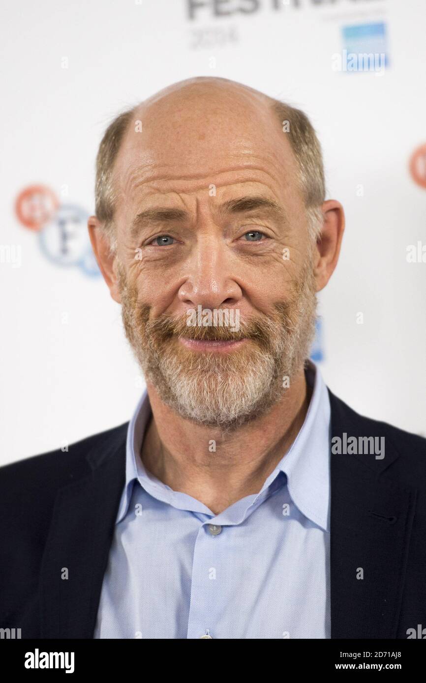 JK Simmons partecipa a una fotocellula per Whiplash, che si tiene presso l'hotel May Fair di Londra come parte del BFI London Film Festival. Foto Stock