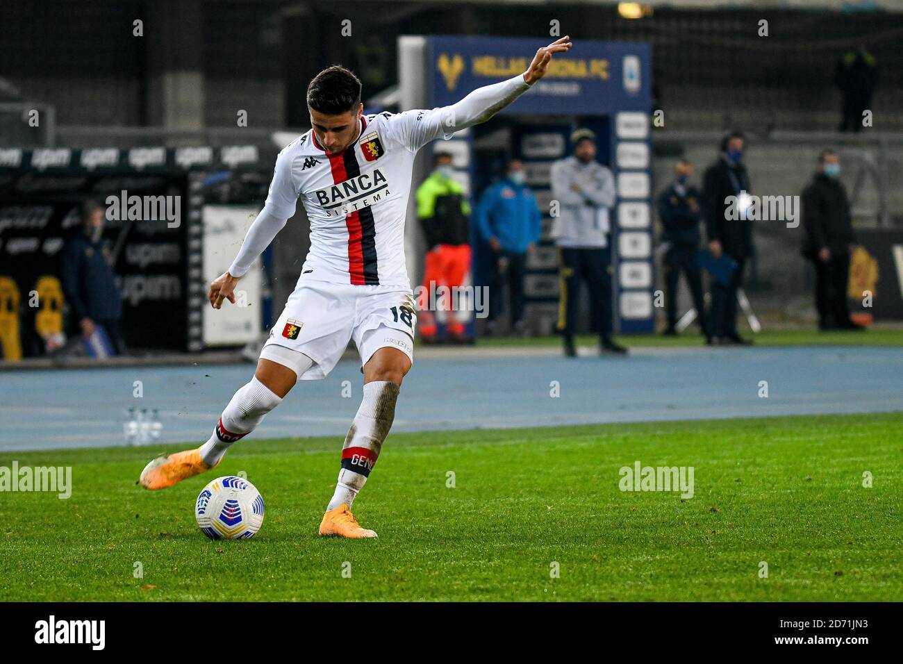 Aolo Ghiglione (Genova) durante Hellas Verona vs Genova CFC, serie a di calcio italiana, Verona, Italia, 19 Ott 2020 Credit: LM/Ettore Griffoni Foto Stock