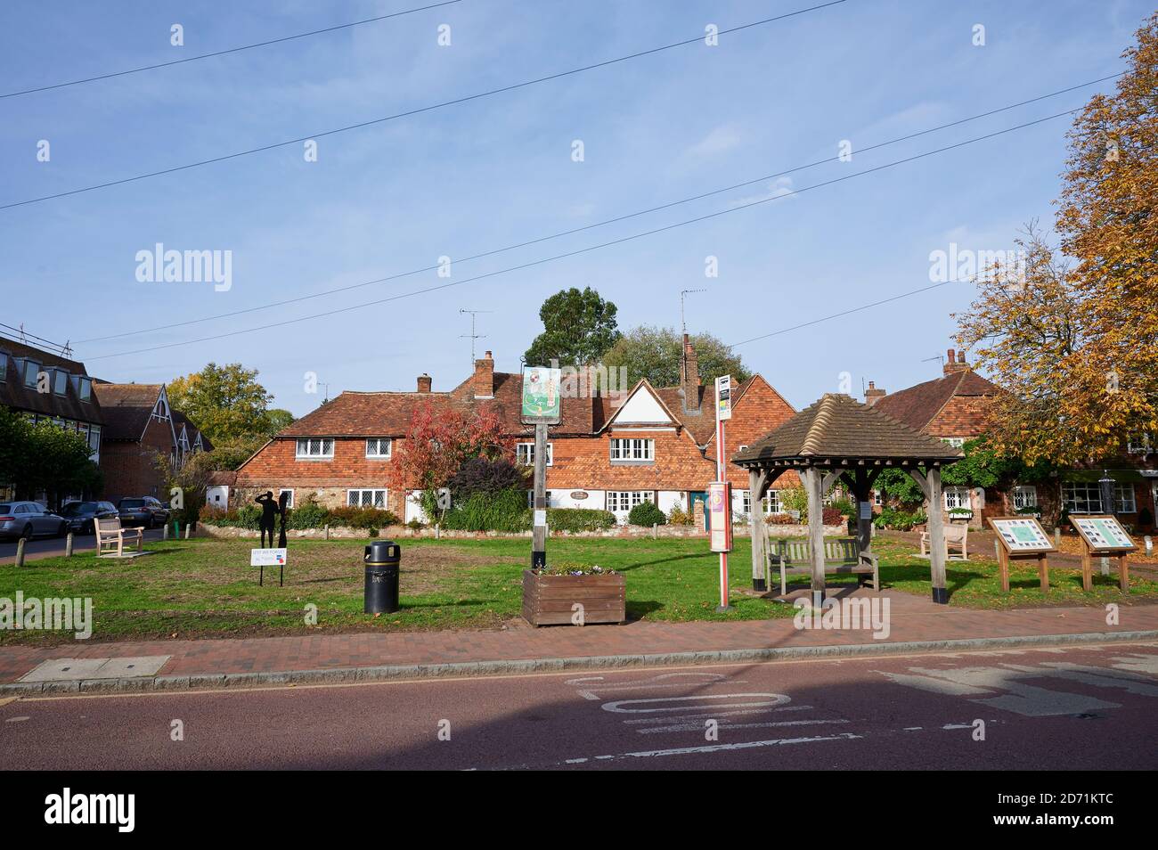 Village Green, Brasted, Kent, Regno Unito, autunno 2020 Foto Stock