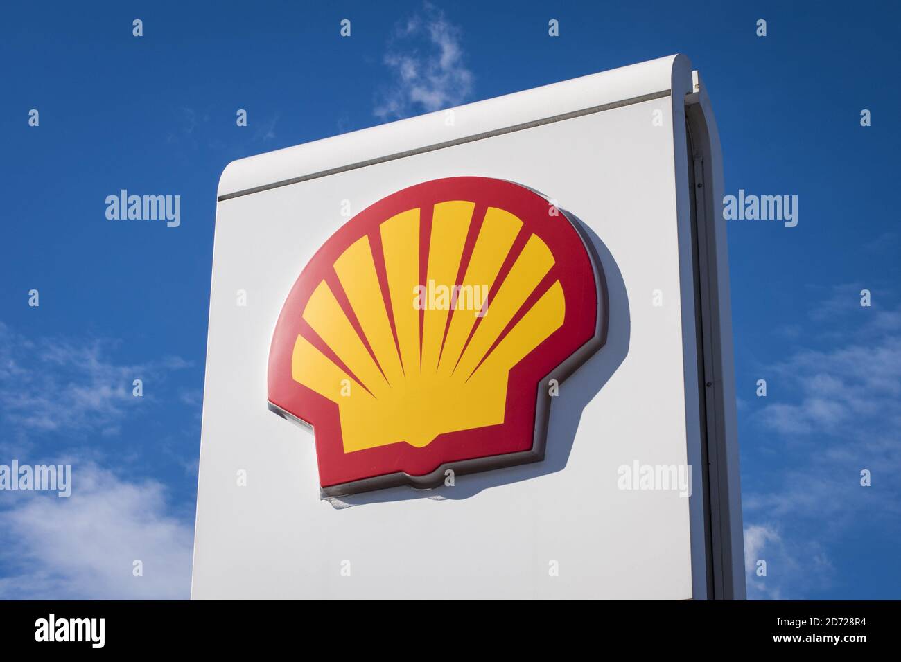 Vista generale di un garage Shell a Crouch End, a nord di Londra. Shell è attualmente il marchio britannico più prezioso, secondo la directory di analisti Brand Finance. Data immagine: Giovedì 9 marzo 2017. Il credito fotografico dovrebbe essere: Matt Crossick/ EMPICS Entertainment. Foto Stock