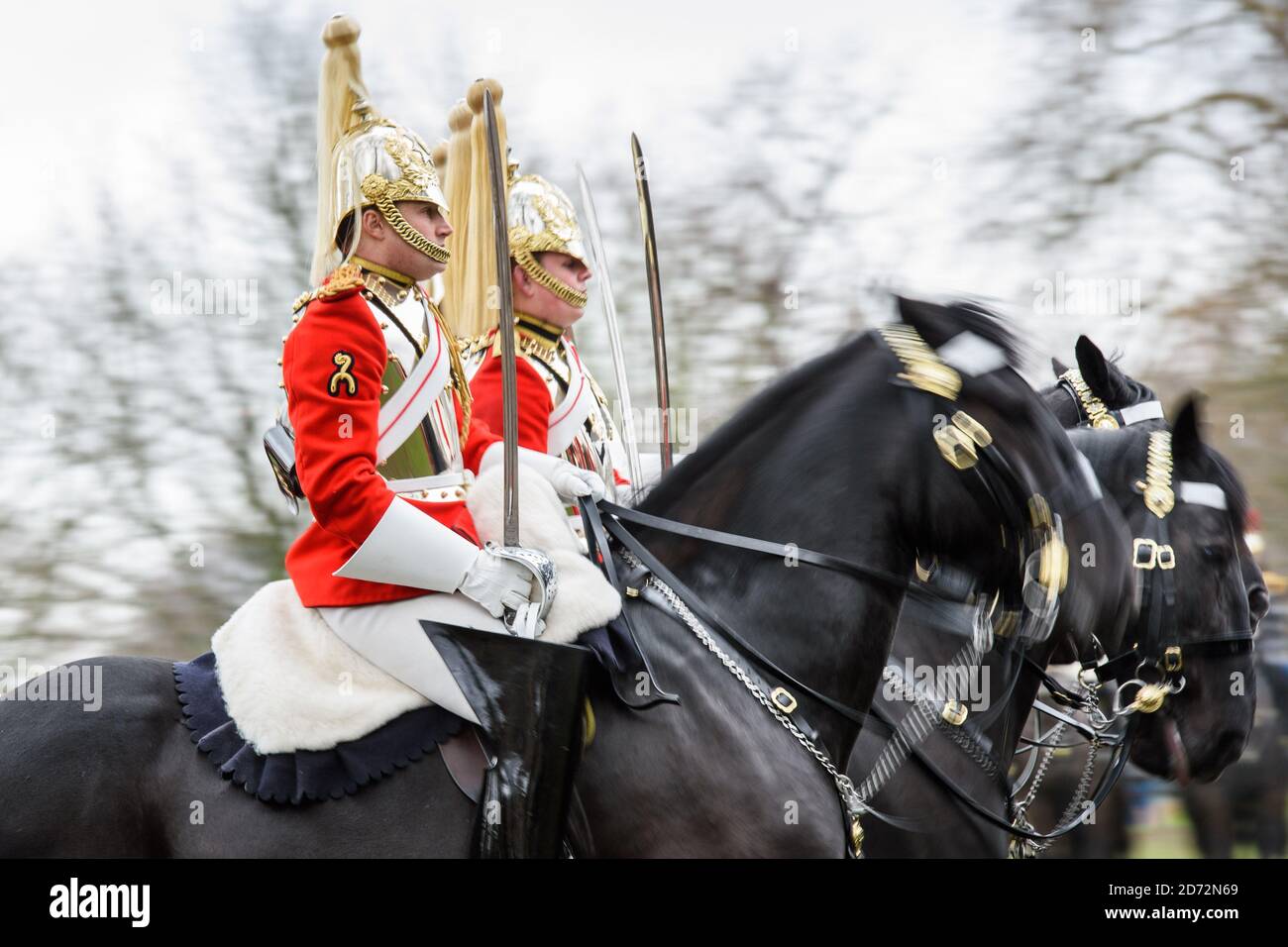 La sfilata Household Cavalry Mounted Regiment a Hyde Park, Londra, come parte dell'ispezione annuale del maggiore Generale. L'ispezione verifica la disponibilità del reggimento a svolgere funzioni cerimoniali di stato per l'anno prossimo. Data foto: Giovedì 15 marzo 2018 il credito fotografico dovrebbe essere: Matt Crossick/ EMPICS Entertainment. Foto Stock