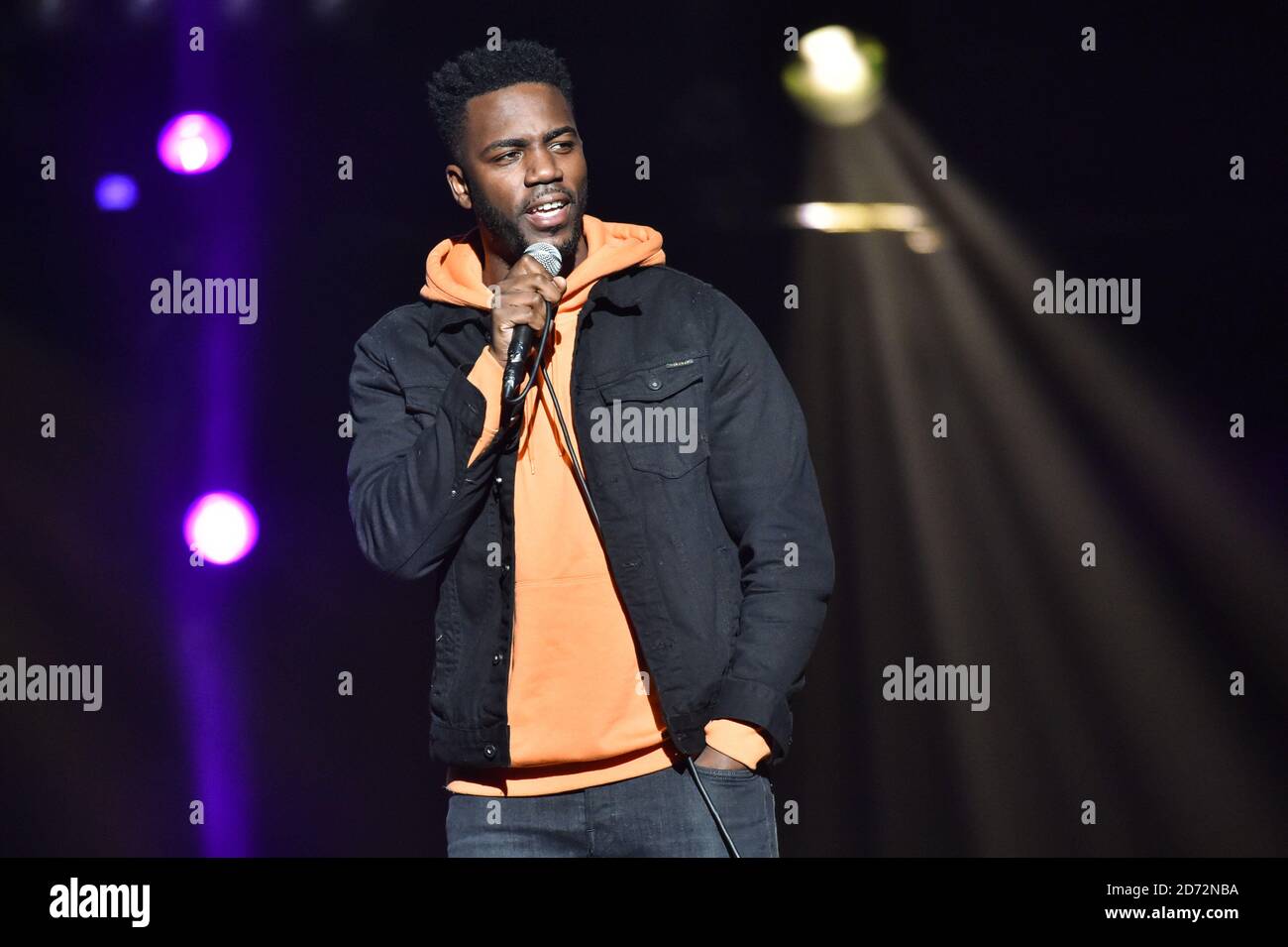 MO Gilligan sul palco durante la commedia notturna della serie annuale di concerti Teenage Cancer Trust, presso la Royal Albert Hall di Londra. Data immagine: Martedì 20 marzo 2018. Il credito fotografico dovrebbe essere: Matt Crossick/ EMPICS Entertainment. Foto Stock