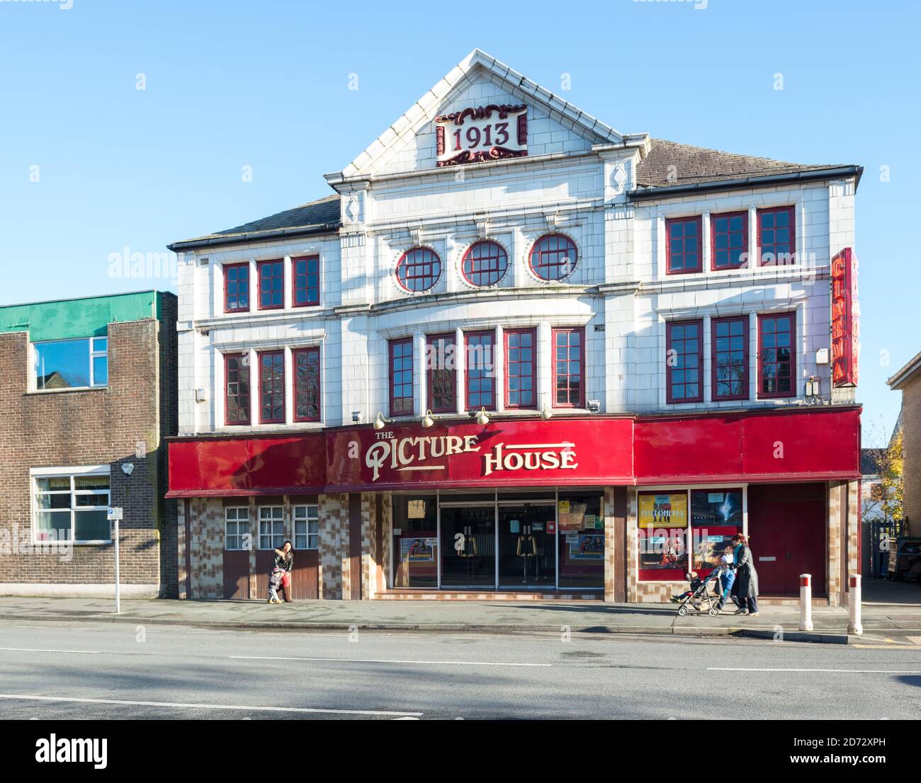 Vista esterna del cinema Picture House a Keighley, West Yorkshire Foto Stock