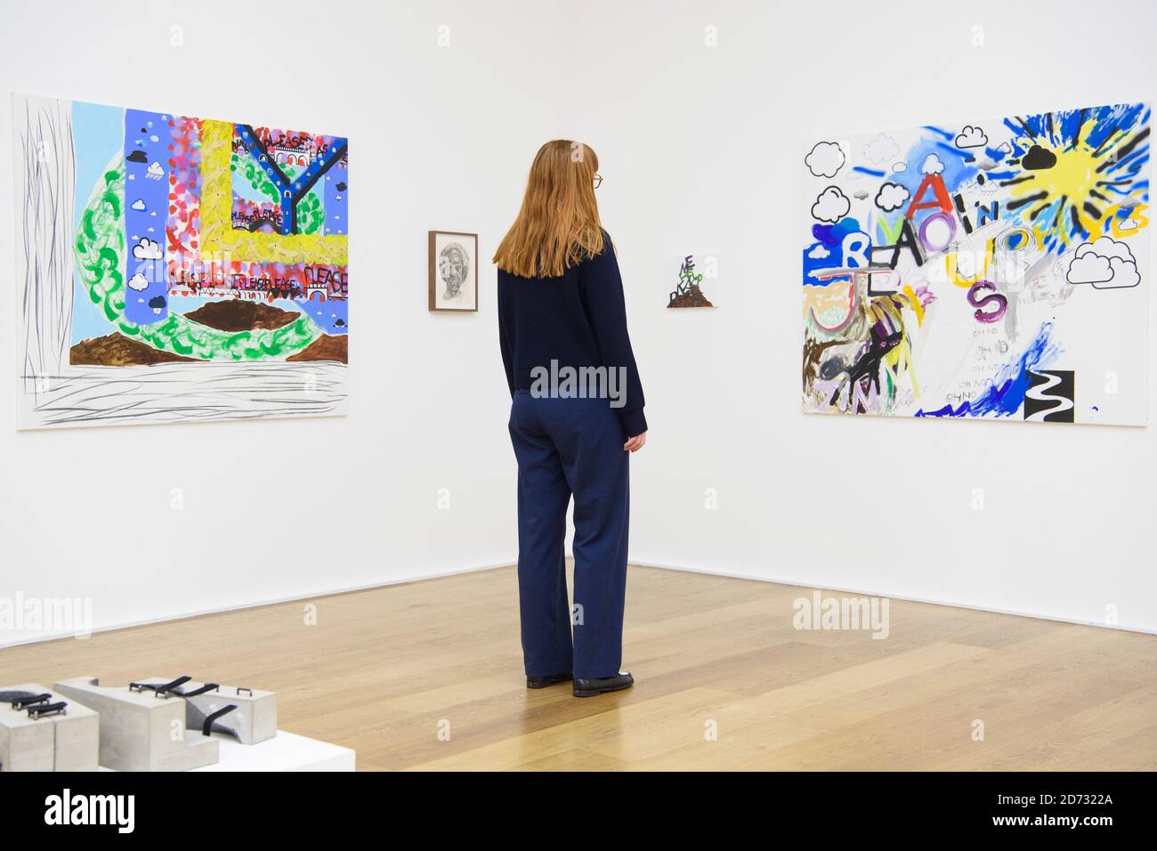 Visitatori di una nuova mostra del lavoro di Martin Creed, alla galleria Hauser & Wirth di Londra. La mostra si svolgerà dal 30 novembre al 9 febbraio 2019. Data immagine: Giovedì 29 novembre 2018. Il credito fotografico dovrebbe essere: Matt Crossick/ EMPICS Entertainment. Foto Stock