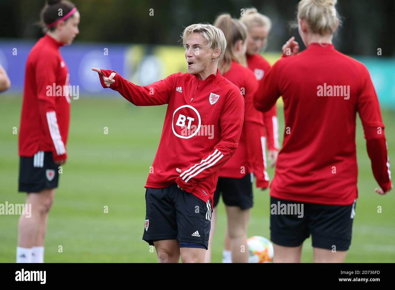 Pontypridd, Regno Unito. 20 Ott 2020. Jess Fishlock del Galles durante l'allenamento. Qualifica UEFA Women's Euro 2022, sessione di allenamento della squadra femminile di calcio del Galles presso l'USW Sports Park di Treforest. Pontypridd, Galles del Sud martedì 20 ottobre 2020. La squadra si prepara per le prossime partite contro le Isole Faroe e la Norvegia. PIC di Andrew Orchard/Alamy Live News Foto Stock