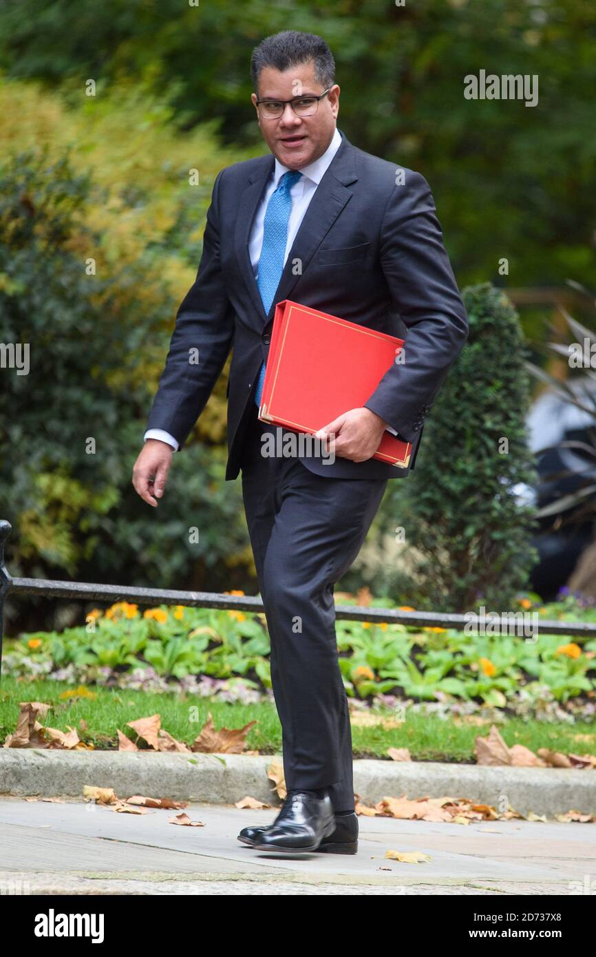 Il Segretario Internazionale per lo sviluppo Alok Sharma arriva per un incontro del Gabinetto a Downing Street, Londra. Data immagine: Martedì 29 ottobre 2019. Il credito fotografico dovrebbe essere: Matt Crossick/Empics Foto Stock
