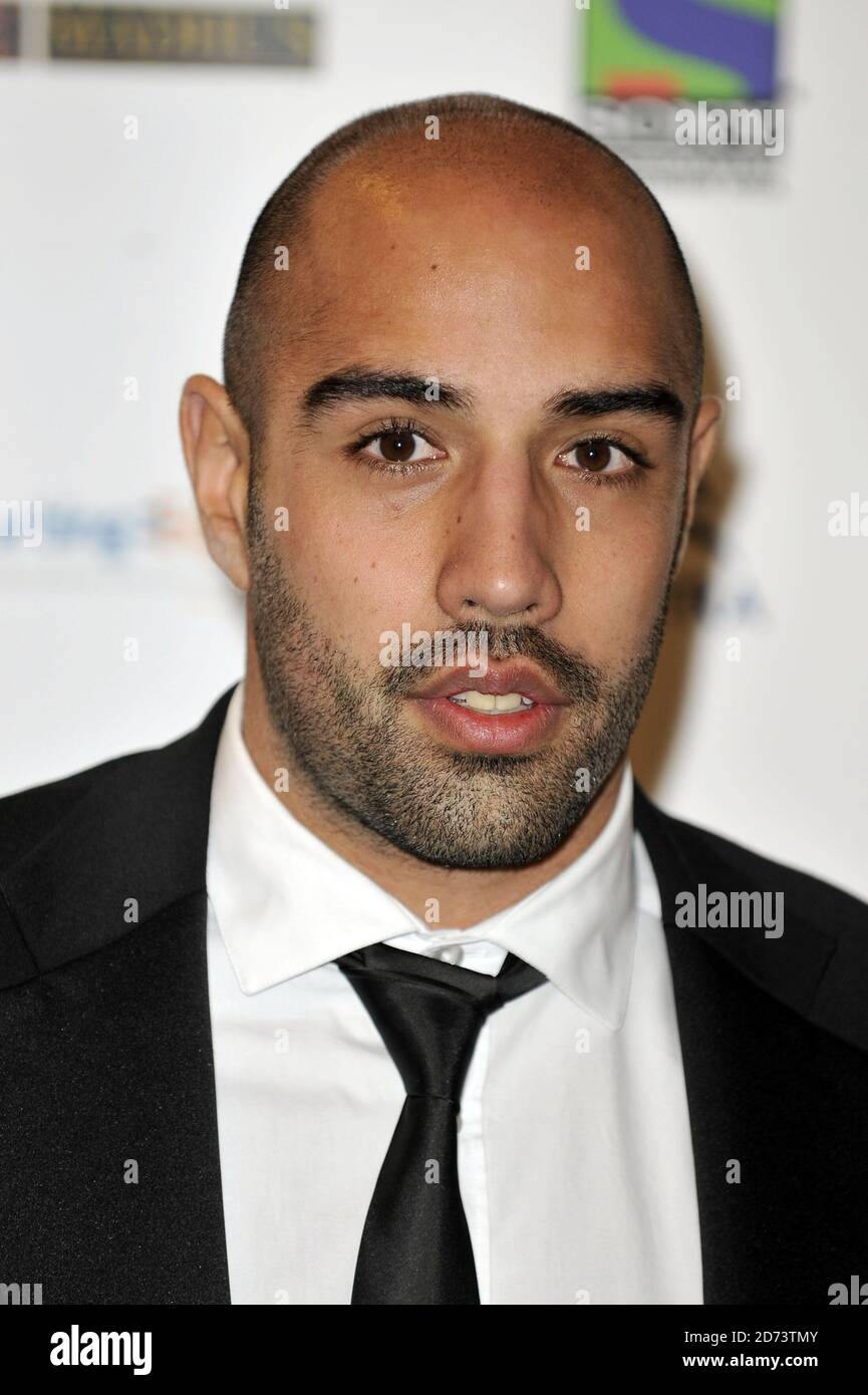 Il candidato all'anno Tajiv 'Tosh' Masson arriva al Change4Life British Asian Sports Awards, presso l'hotel Grosvenor House nel centro di Londra. Foto Stock