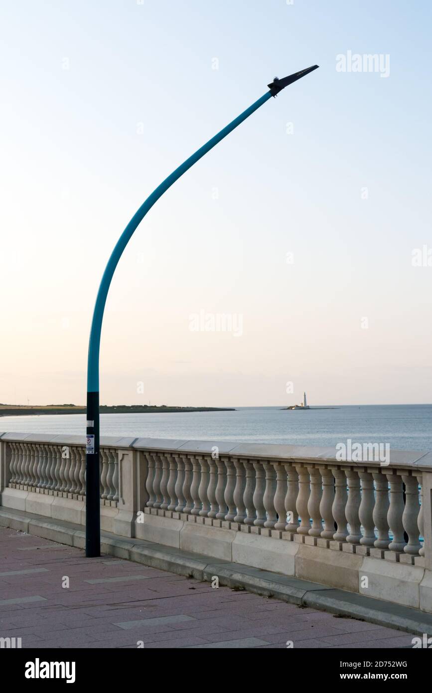 Nuova illuminazione stradale a LED installata a Whitley Bay Promenade Foto Stock