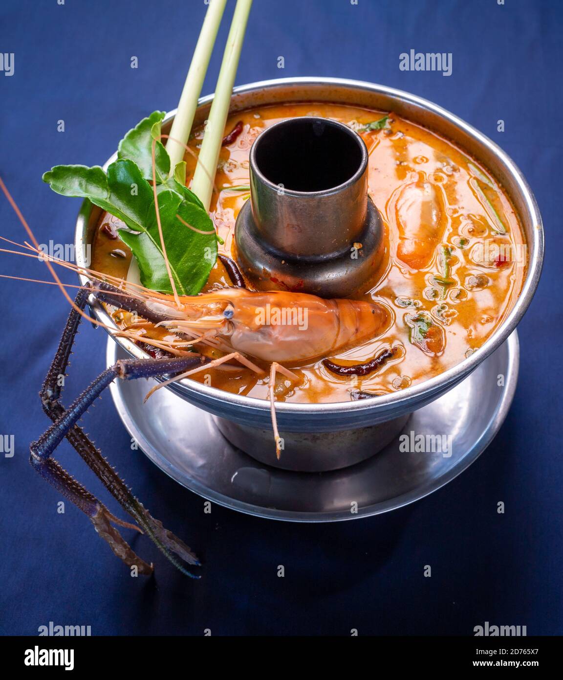 Tom Yum Goong zuppa speziata di sour, cibo tailandese. Foto Stock
