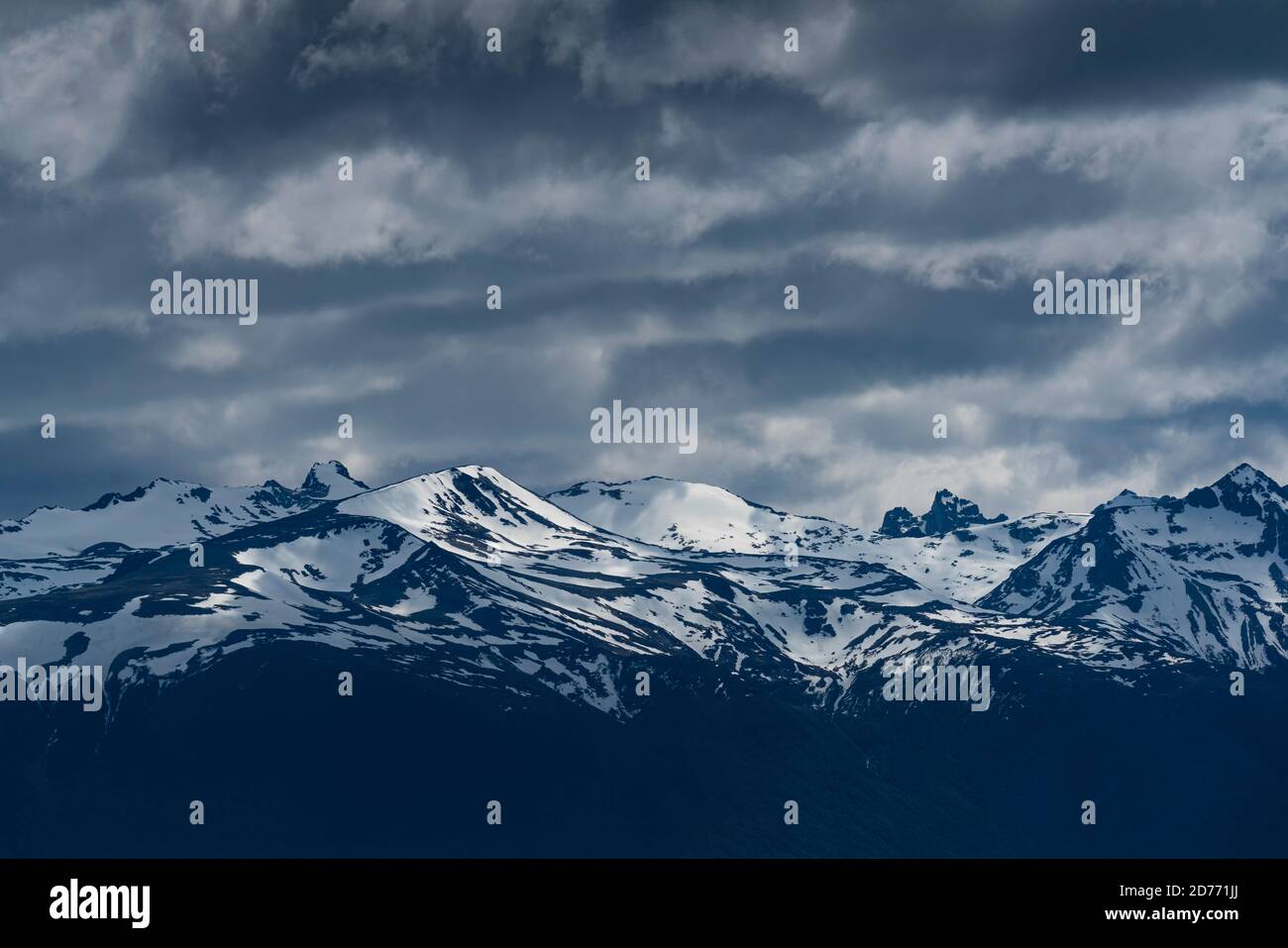 Darwin Mountain Range, Beagle Channel, Magallanes e Cilena Antartide Regione, Cile, Sud America, America Foto Stock