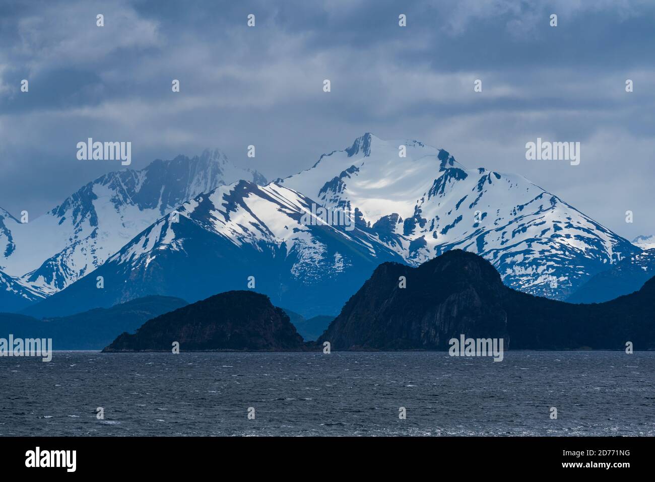 Darwin Mountain Range, Beagle Channel, Magallanes e Cilena Antartide Regione, Cile, Sud America, America Foto Stock