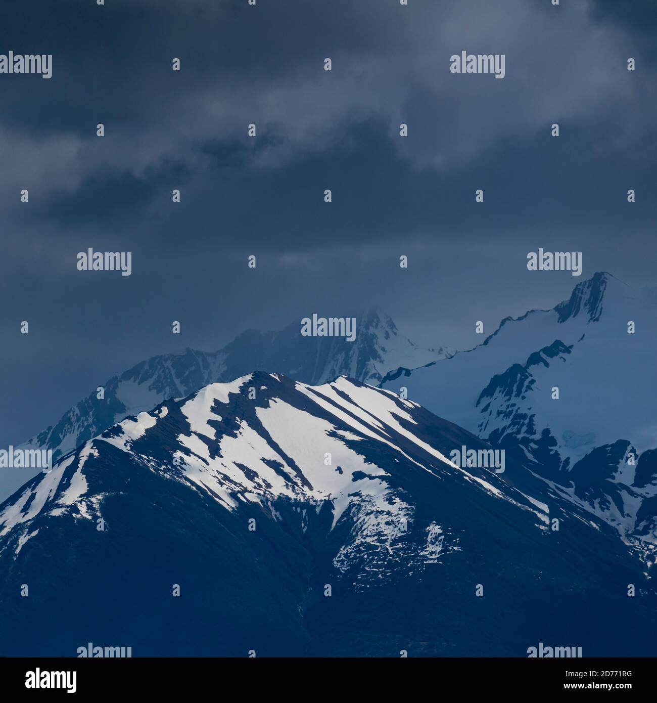 Darwin Mountain Range, Beagle Channel, Magallanes e Cilena Antartide Regione, Cile, Sud America, America Foto Stock