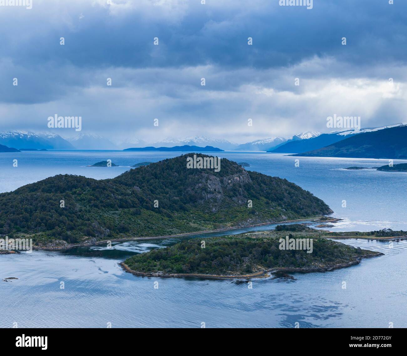 Baia di Wulaia, Isola di Navarino, canale di Murray, canale di Beagle, Arcipelago di Tierra del Fuego, Magallanes e Regione dell'Antartide Cilena, Cile, Amer del Sud Foto Stock