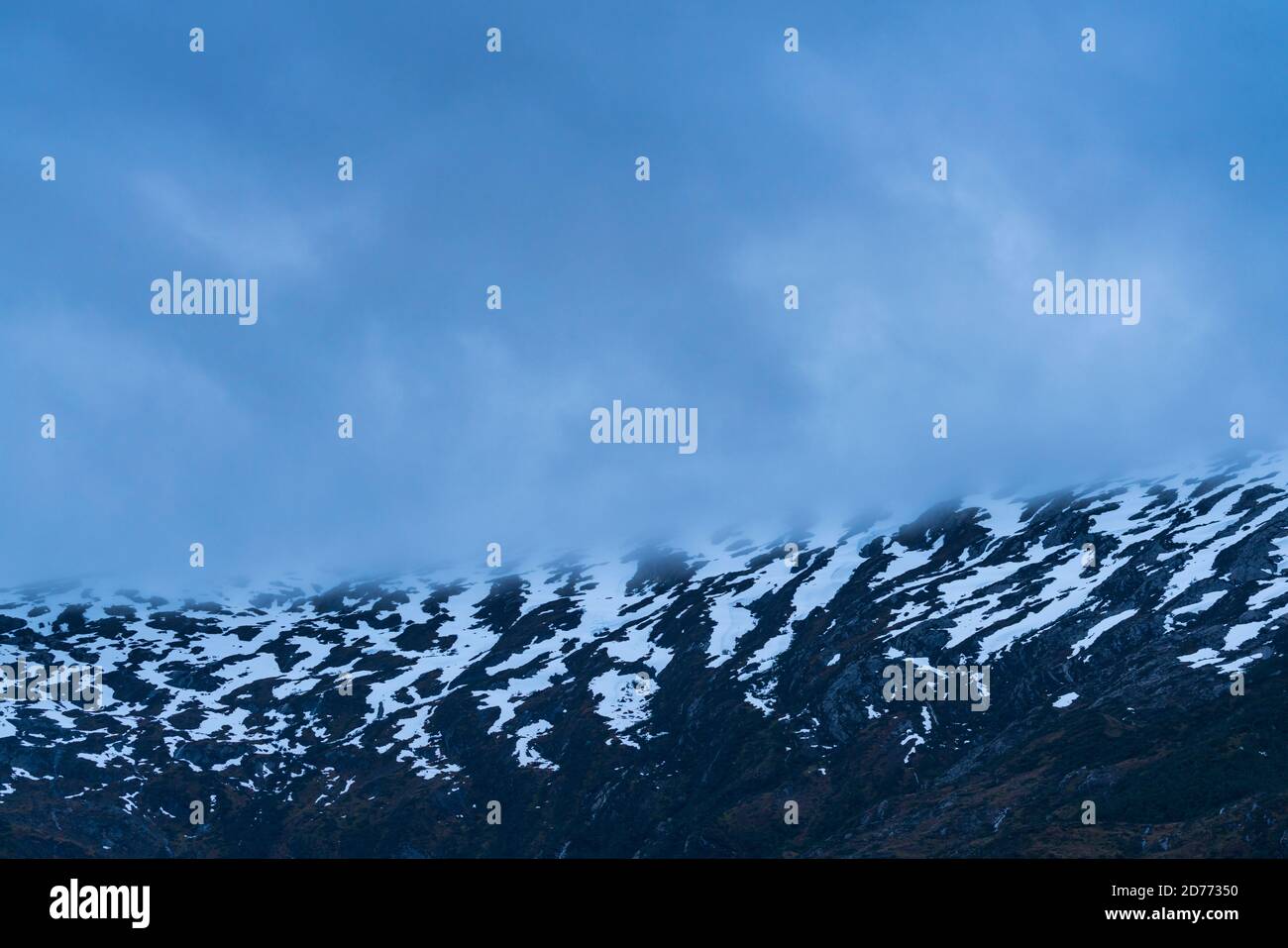 Catena montuosa di Darwin, canale di Beagle, Arcipelago di Tierra del Fuego, Magallanes e Regione dell'Antartide Cilena, Cile, Sud America, America Foto Stock
