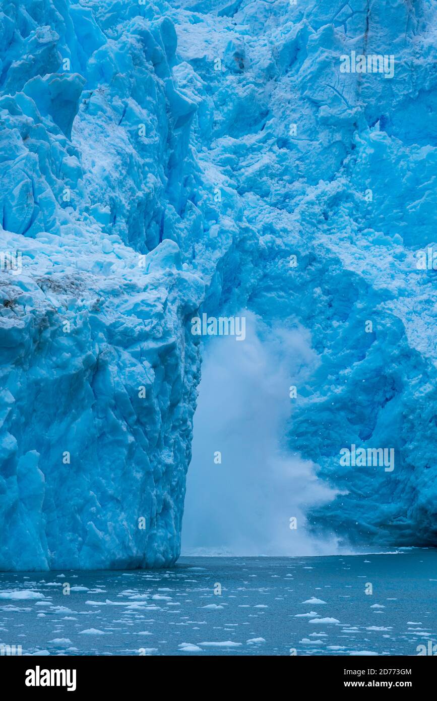 Ghiacciaio Garibaldi, catena montuosa Darwin, canale Beagle, Arcipelago Tierra del Fuego, Magallanes e Regione Cilena Antartide, Cile, Sud America Foto Stock