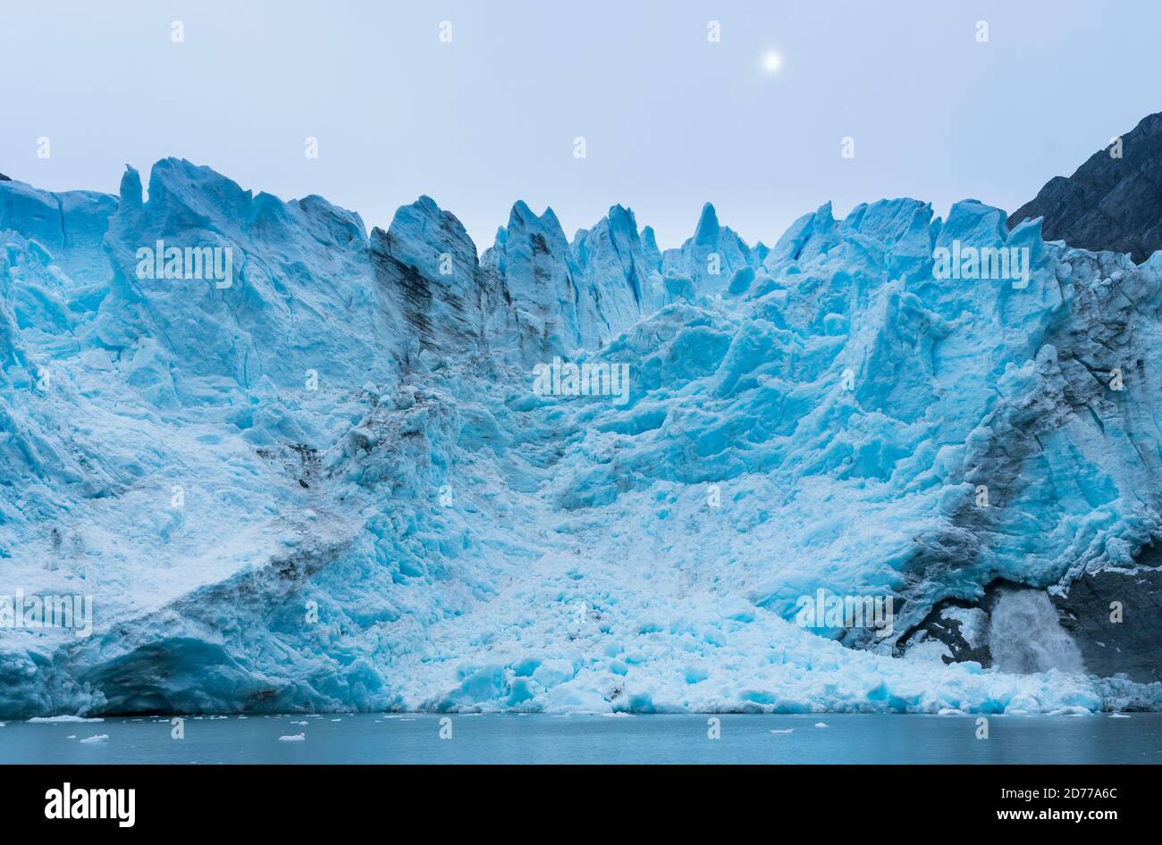 Ghiacciaio di Condor, seno de Agostini, canale di Beagle, catena montuosa di Darwin, Parco Nazionale Alberto de Agostini, Arcipelago di Tierra del Fuego, Magallanes A. Foto Stock