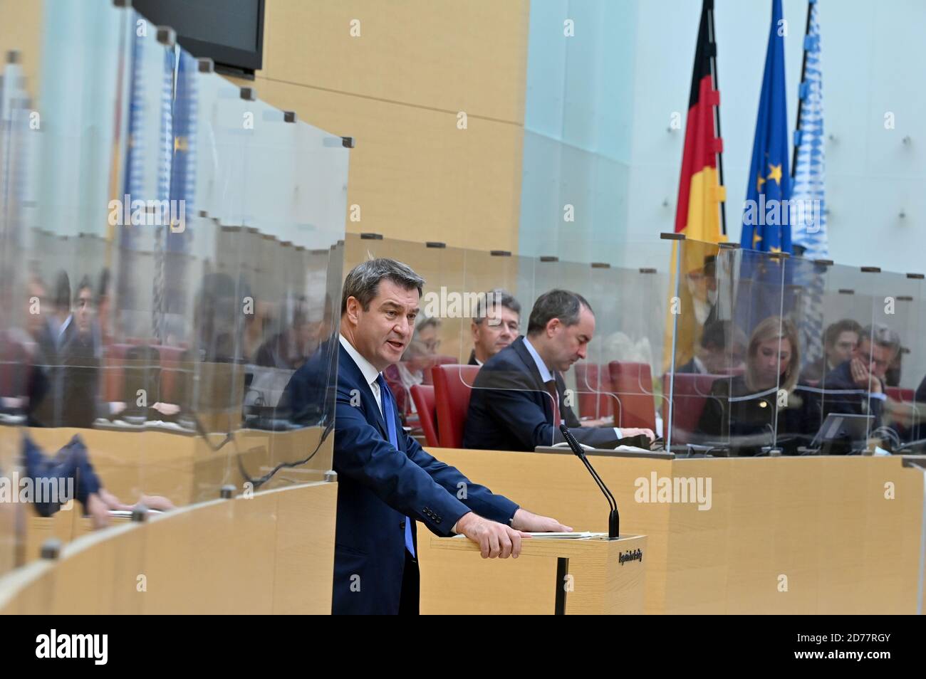 Monaco, Germania. 21 Ott 2020. Markus Söder (CSU), Ministro Presidente della Baviera, fa la sua dichiarazione di governo durante la sessione del parlamento bavarese. Credit: Peter Kneffel/dpa/Alamy Live News Foto Stock