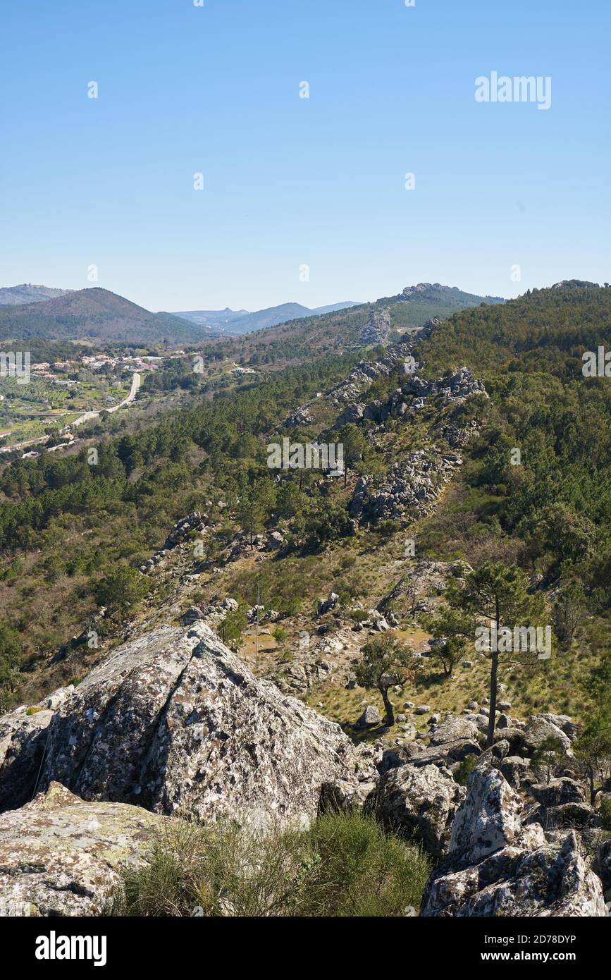 Montagne della Serra de Sao Mamede a Castelo de vide, Portogallo Foto Stock