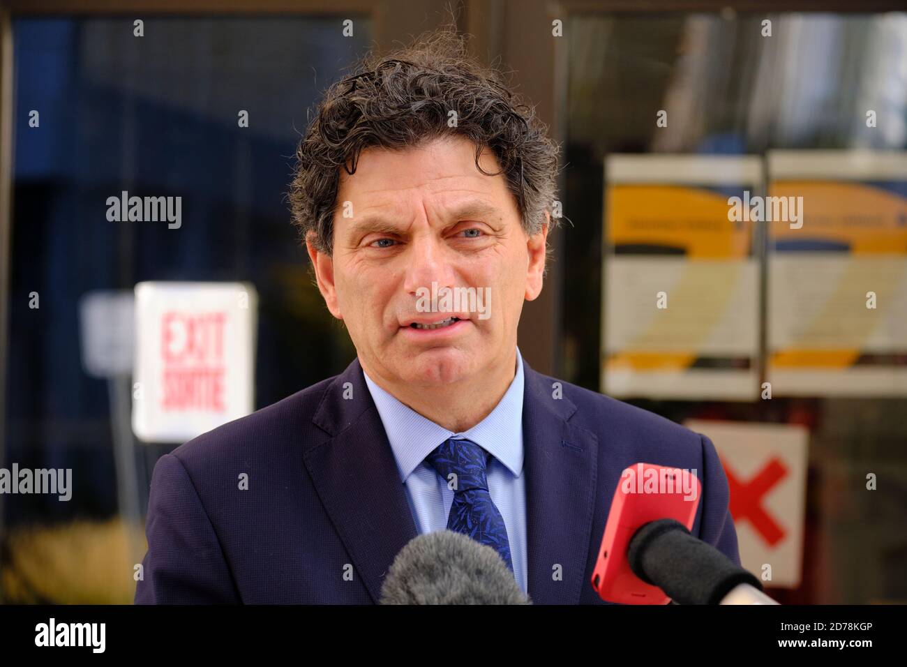 Lawrence Greenspon, avvocato della famiglia di Abdirahman Abdi, che parla con i giornalisti dopo il verdetto. Foto Stock