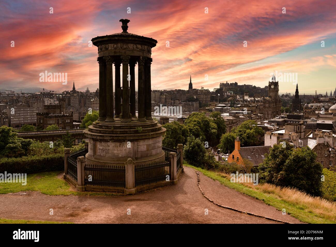 Il monumento Dugald Stewart su Calton Hill, Edimburgo, Scozia, Regno Unito. Foto Stock