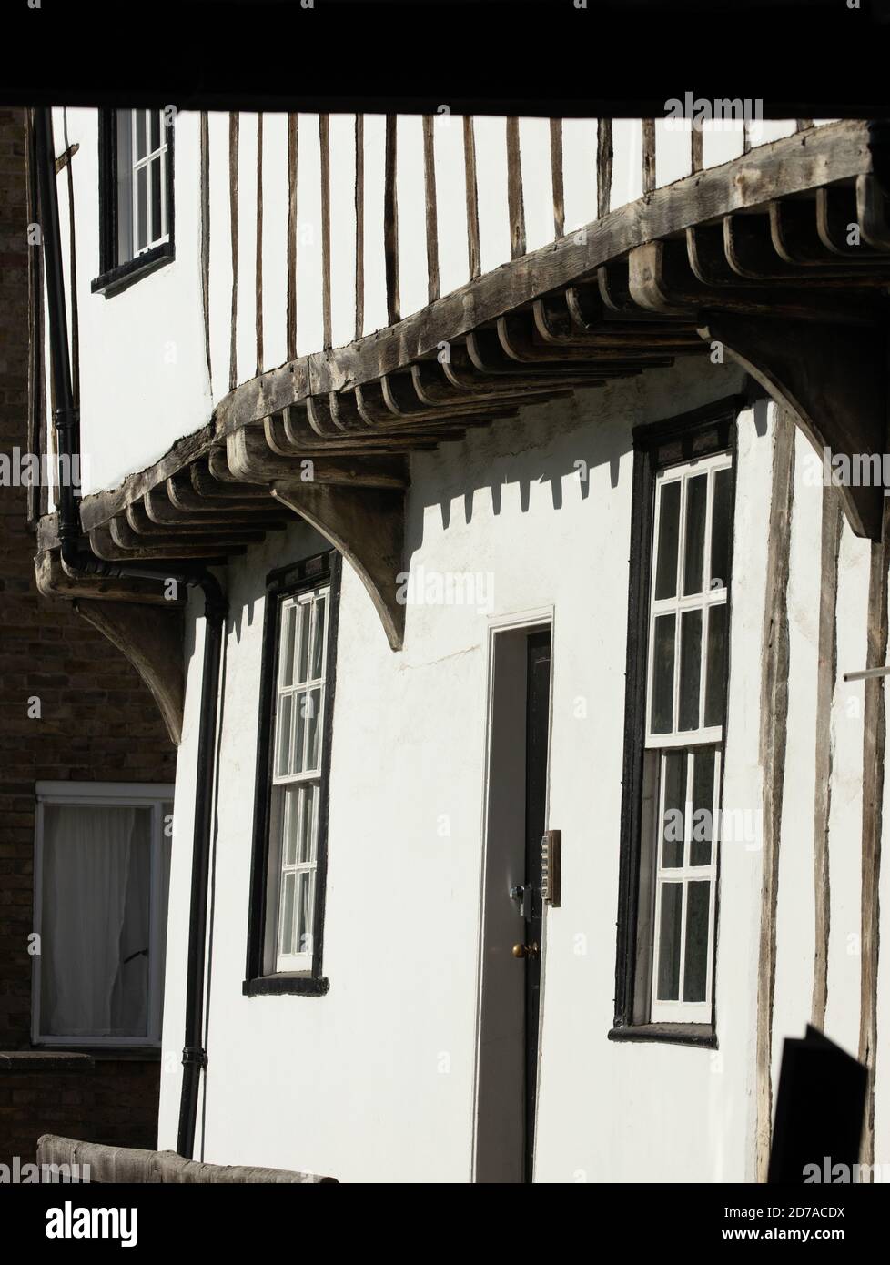 Vecchi blocchi di legno bianco e nero sull'edificio vecchio di Tudor a. Magdalene College Cambridge Foto Stock