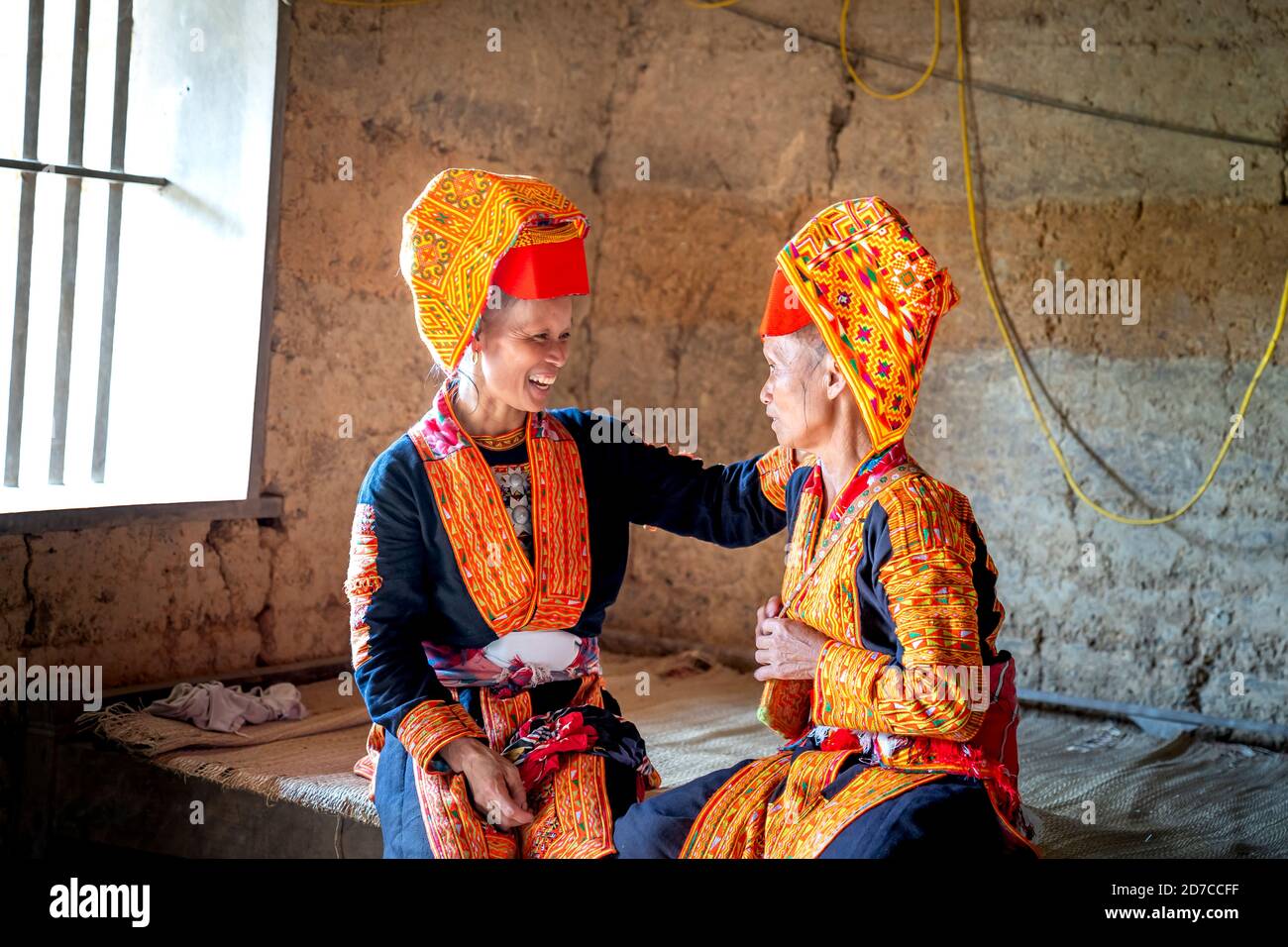 Ai Quoc commune, distretto di Loc Binh, Lang Son - 22 settembre 2020: Scena live della minoranza etnica Dao Lu Gang nel comune di ai Quoc, Loc Binh distr Foto Stock