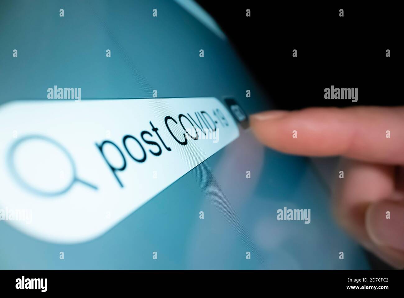 Ricerca di informazioni su post COVID 19 era Foto Stock