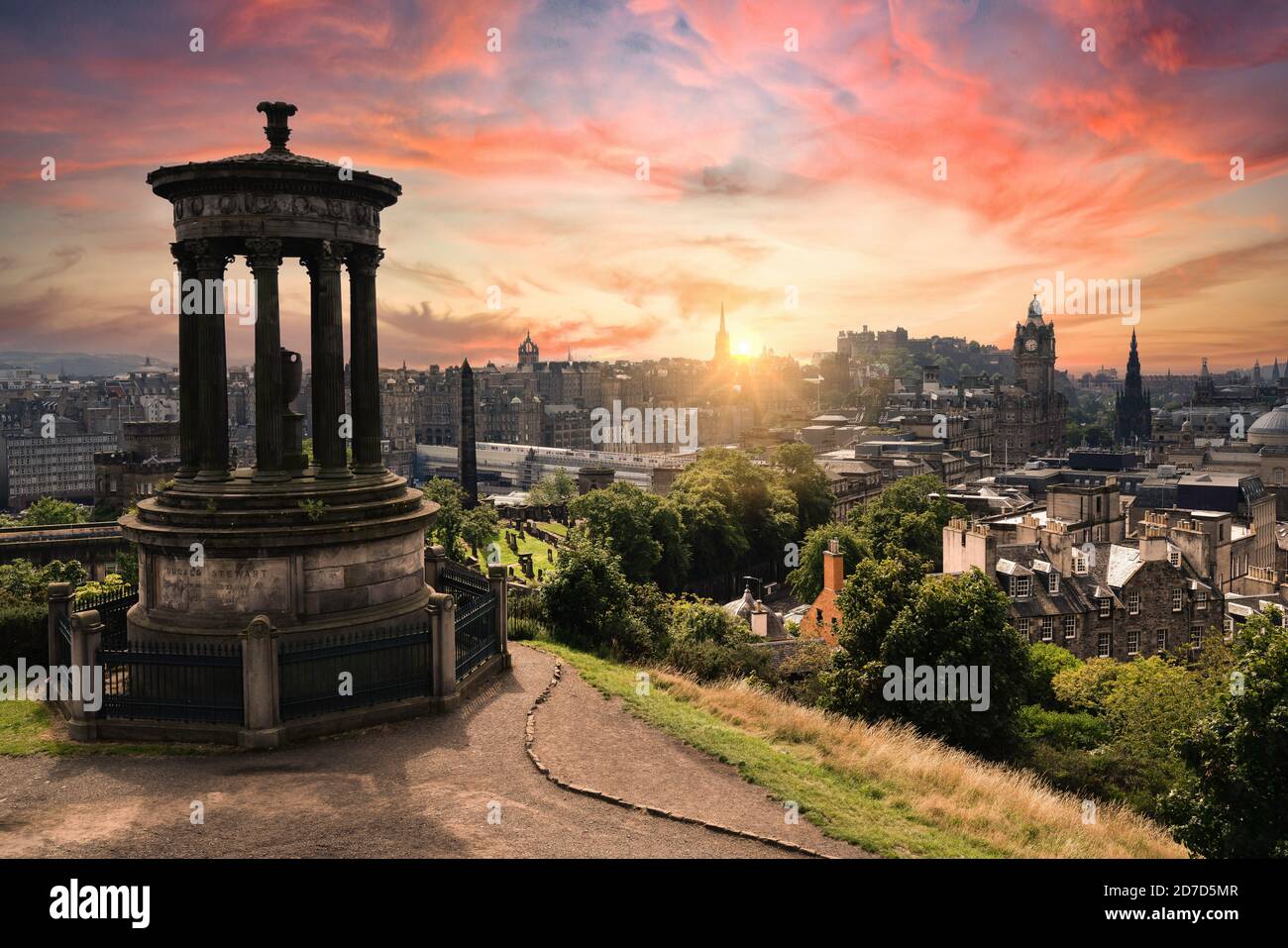 Il monumento Dugald Stewart su Calton Hill, Edimburgo, Scozia, Regno Unito. Foto Stock