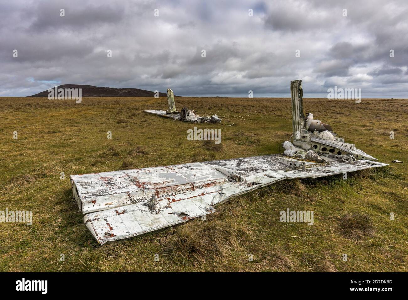Isola di ghiaia; detriti di aerei argentici; Falklands Foto Stock