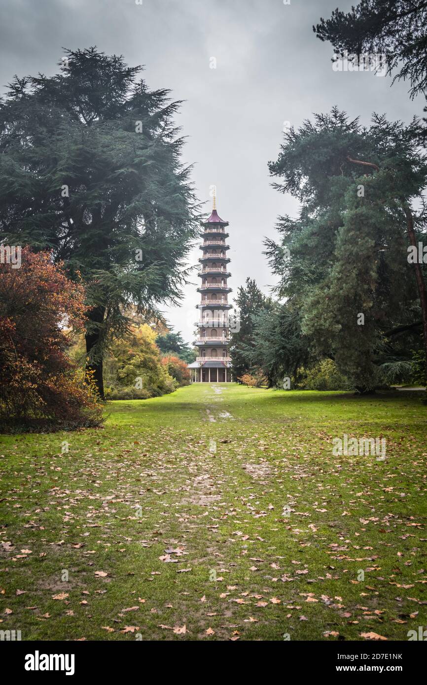 La Grande Pagoda, Kew Gardens, Londra, Regno Unito Foto Stock