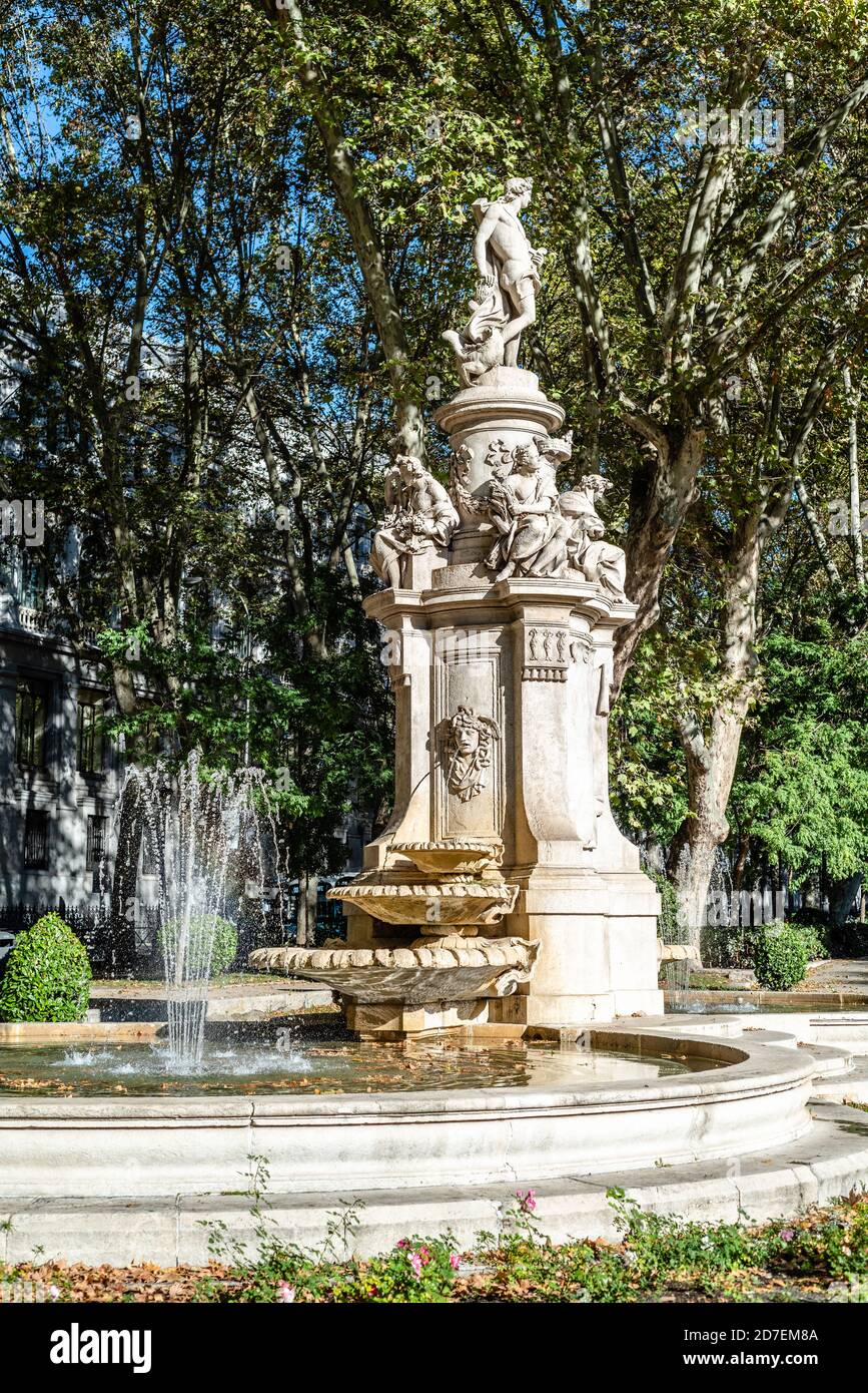 La fontana di Apollo in Prado Boulevard di Madrid Foto Stock