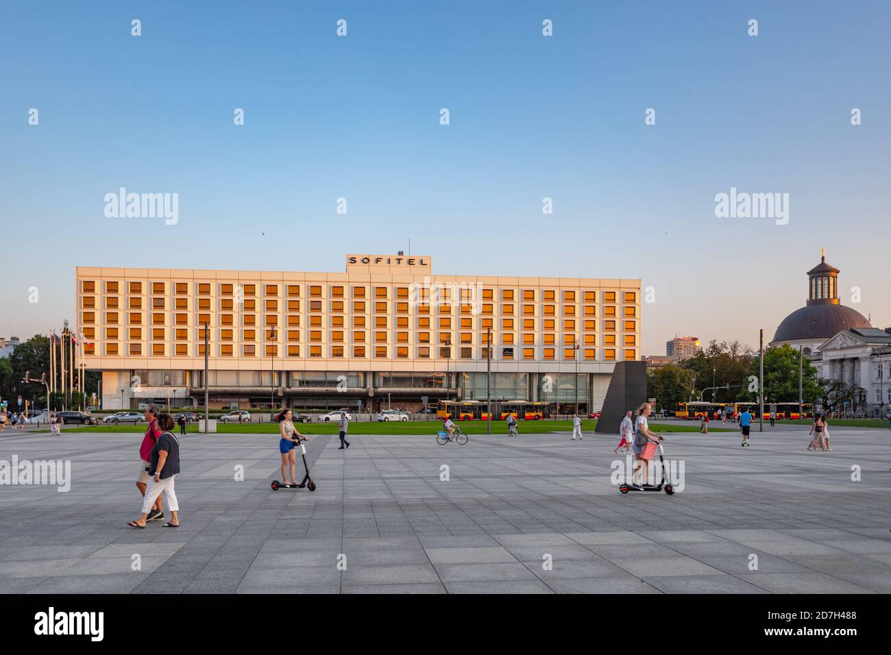 Edificio Sofitel in Piazza Pilsudski a Varsavia, Polonia Foto Stock