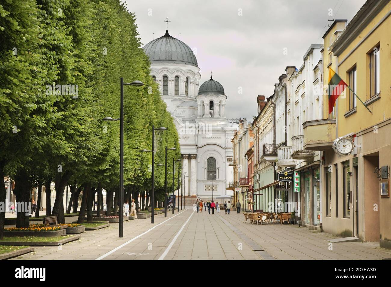 Liberty boulevard - Laisves aleja a Kaunas. Lituania Foto Stock