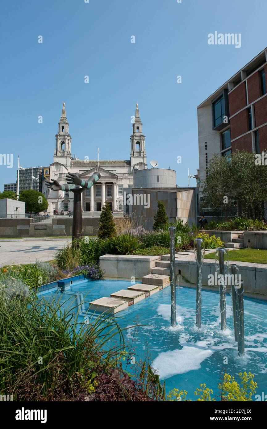 Leeds Civic Hall, Millennium Square, Leeds, West Yorkshire, Inghilterra. Foto Stock