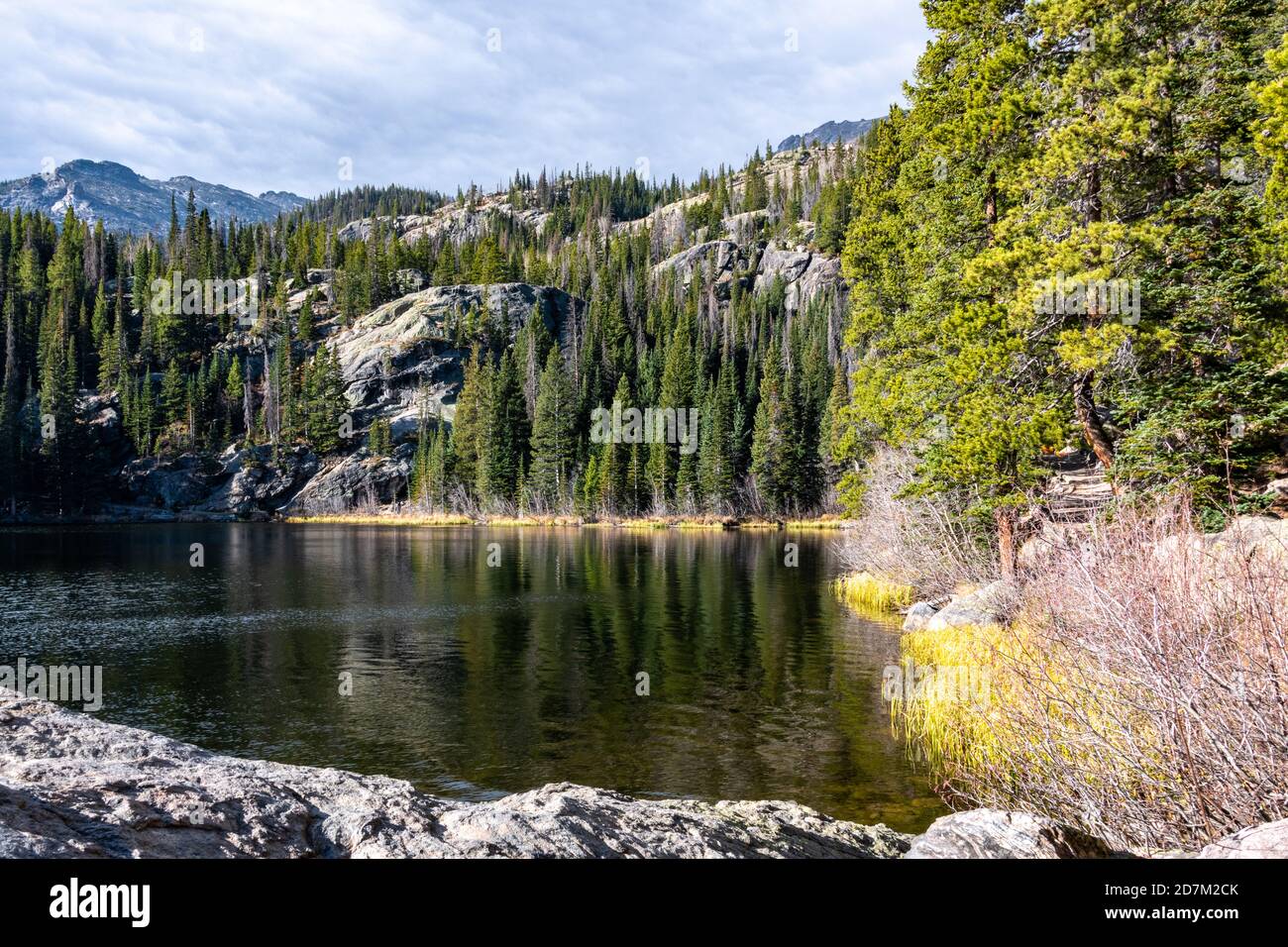 BearLake nel parco nazionale delle Montagne Rocciose Foto Stock