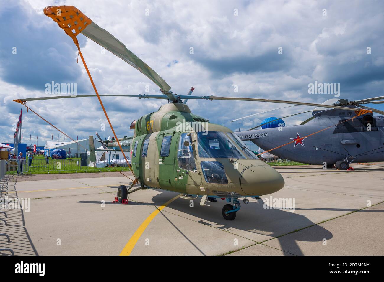 ZHUKOVSKY, RUSSIA - 20 LUGLIO 2017: Elicottero da allenamento leggero Ansat-U sul MAKS-2017 Air Show Foto Stock