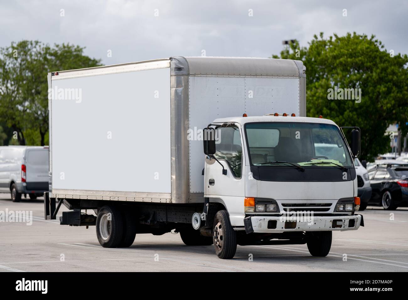 Box Truck in un parcheggio Foto Stock