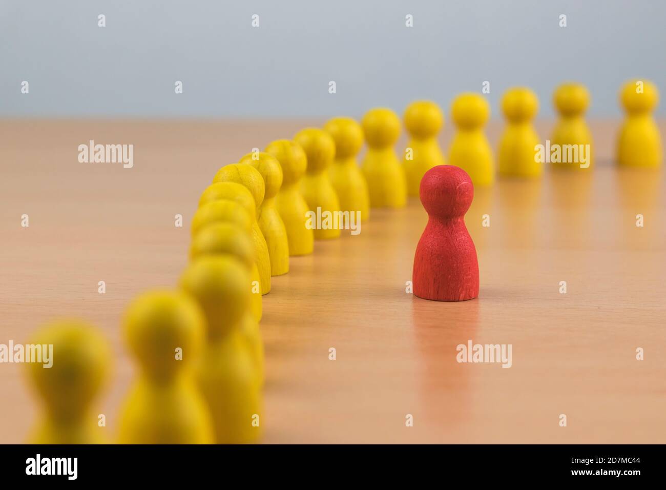 Risorse umane, gestione dei talenti, dipendente addetto al reclutamento, concetto di leader del team aziendale di successo Foto Stock