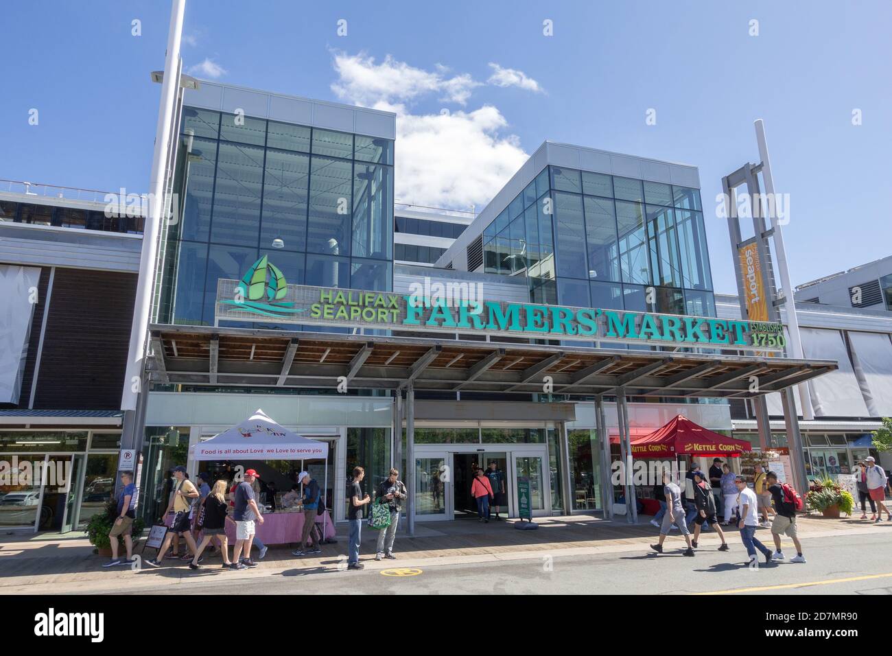 Halifax Seaport Farmers Market Building Halifax Nova Scotia Canada Popolare tra i turisti e la gente del posto al terminal delle navi da crociera Foto Stock