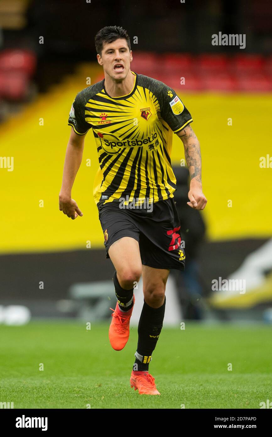 WATFORD, REGNO UNITO. 24 OTTOBRE Stipe Perica di Watford durante la partita del campionato Sky Bet tra Watford e Bournemouth a Vicarage Road, Watford, sabato 24 ottobre 2020. (Credit: Leila Coker | MI News) Credit: MI News & Sport /Alamy Live News Foto Stock