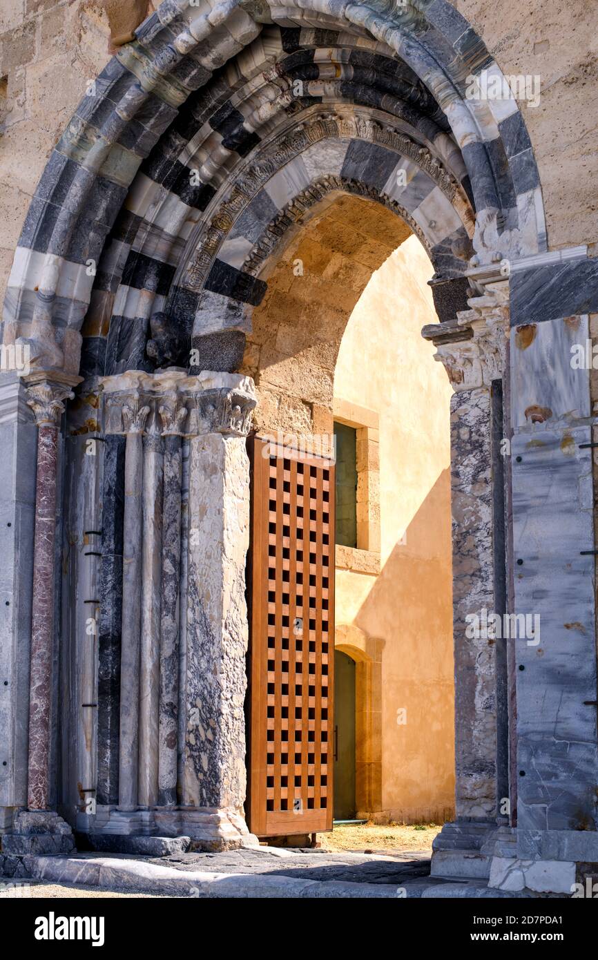 Porta Spagnola presso il Castello di Maniace (Castello Maniace). Siracusa, Sicilia, Italia. Foto Stock