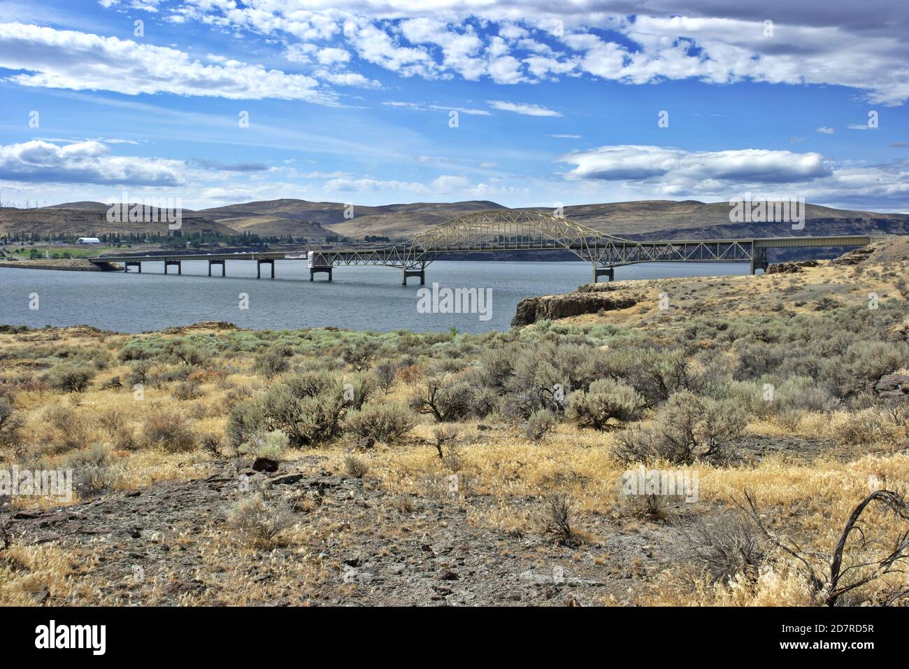 Vista ad alta angolazione del Vantage Bridge e del fiume Columbia Foto Stock