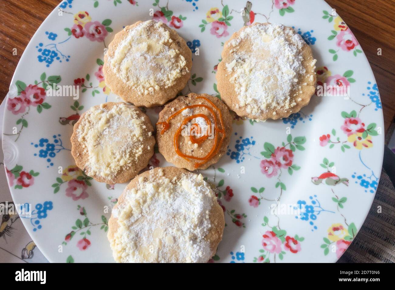 Un piatto di biscotti fatti in casa shortbread Foto Stock