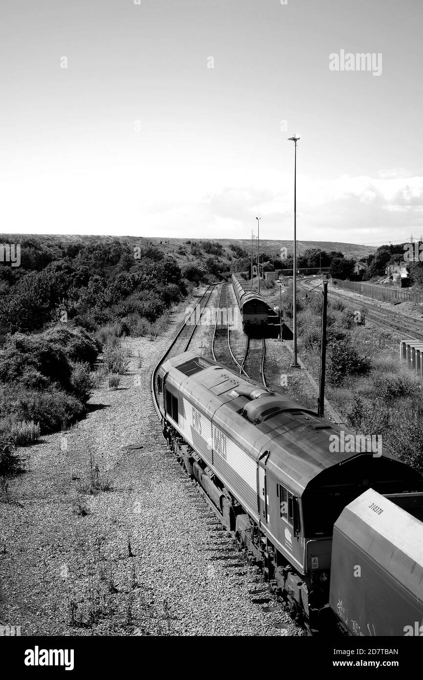 '66121' arrivando ad Aberthaw, passando per '66199'. Foto Stock