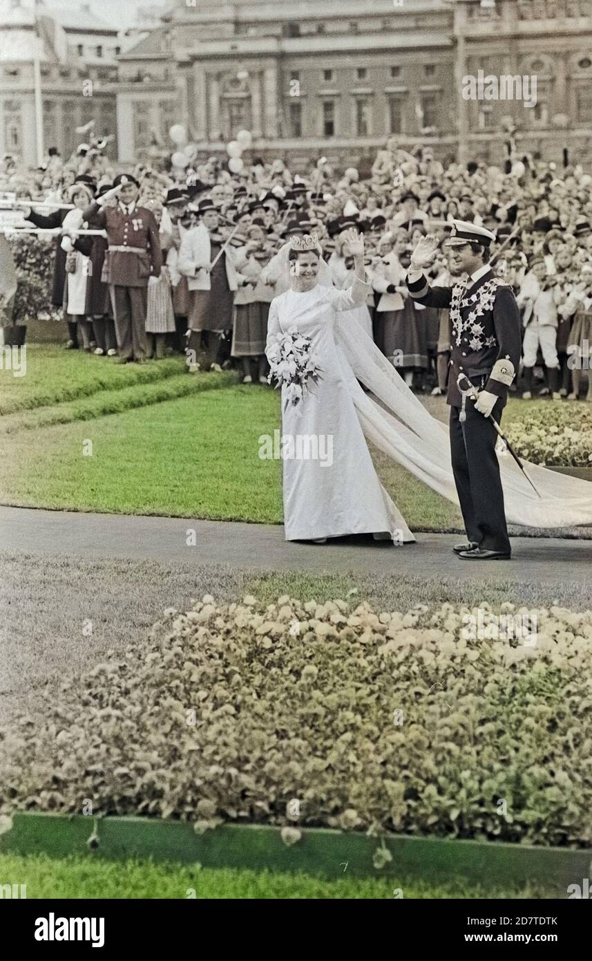 König Carl XVI. Gustaf von Schweden bei der Hochzeit mit Silvia Sommerlath a Stoccolma, Schweden 1976. Re Carlo XVI Gustavo di Svezia sposa il tedesco Silvia Sommerlath a Stoccolma, Svezia 1976. Foto Stock