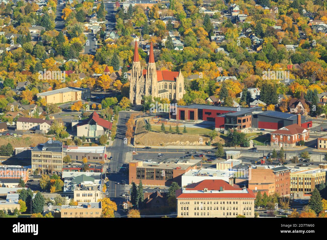 helena cattedrale vista dal monte helena in autunno a helena, montana Foto Stock