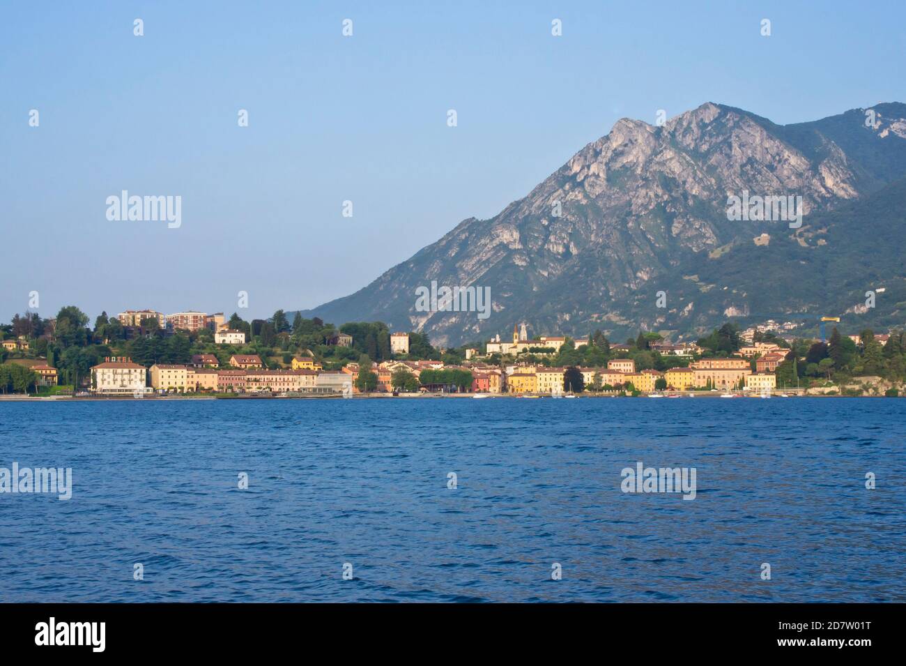 Lecco, vista della città vecchia dal lago, Italia, Europa Foto Stock